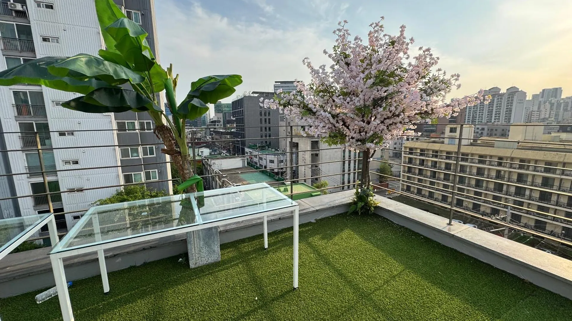 Appartement 601, Seongsu Station Jungnangcheon Cherry Blossom Road Han River Airport Bus Séoul