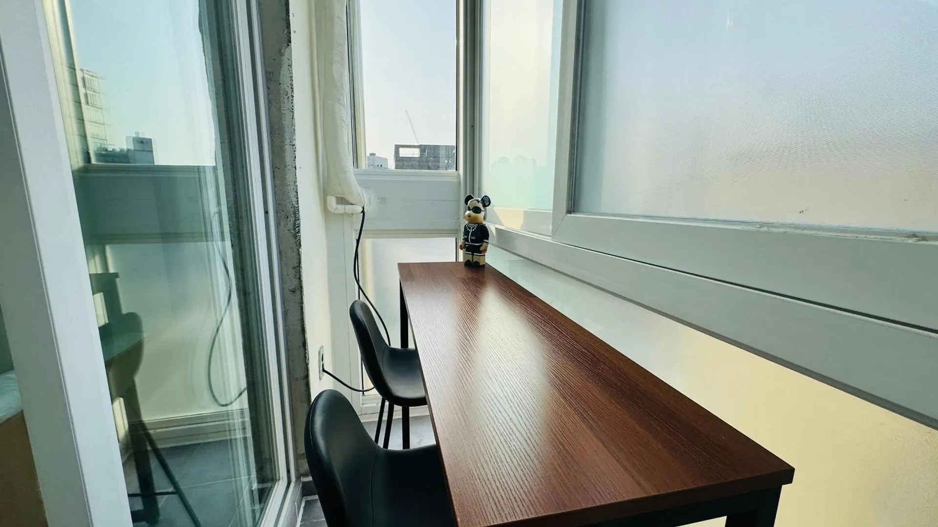 Appartement 601, Seongsu Station Jungnangcheon Cherry Blossom Road Han River Airport Bus Séoul